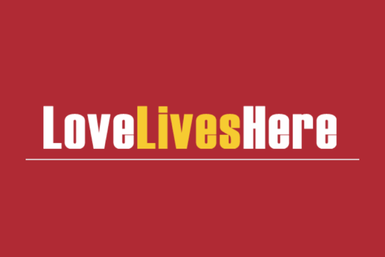 love lives here 768x512